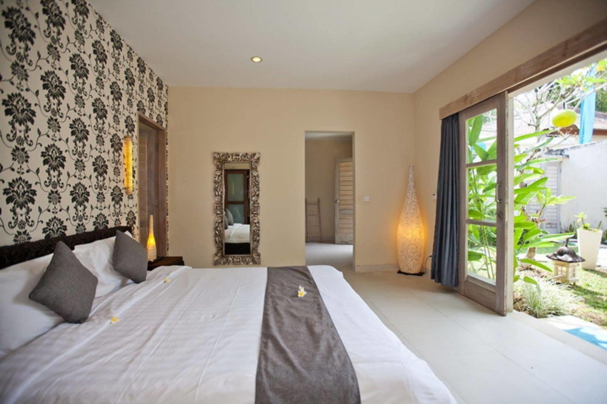 Enigma Bali Villas 庫塔 外观 照片
